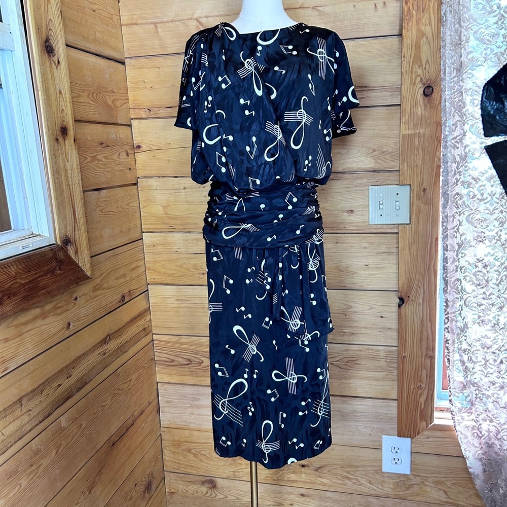Vintage Music Note Print Dress Women Size 7/8 Black Novelty 80s Drop Waist Orite